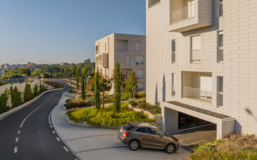 Apartament 2+1 me Qira te Liqeni i Thatë | Park Life